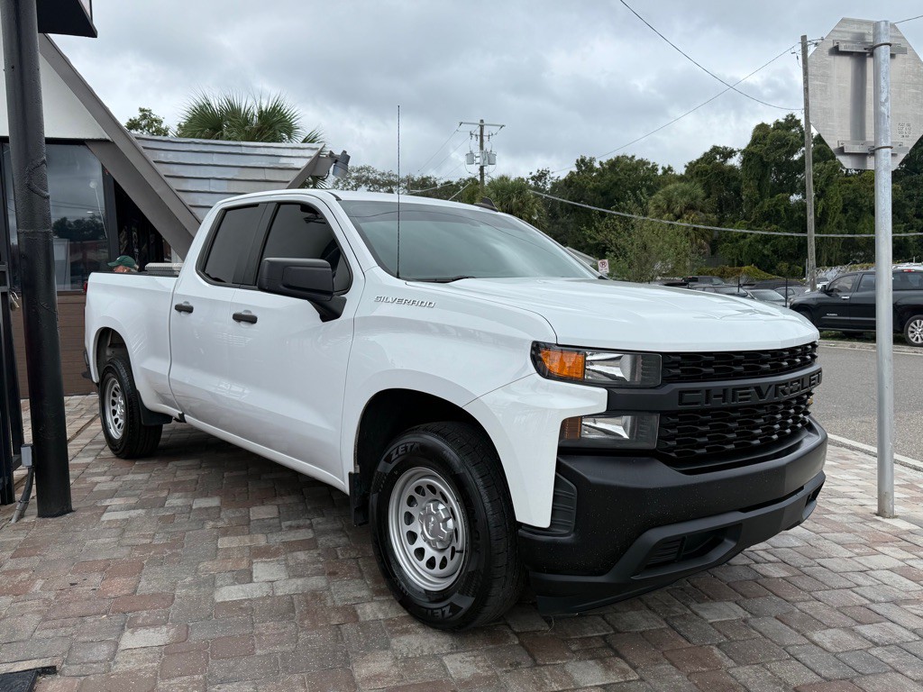 2019 Chevrolet Silverado 1500 Image 2