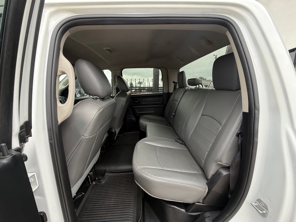 2016 RAM 1500 Image 16