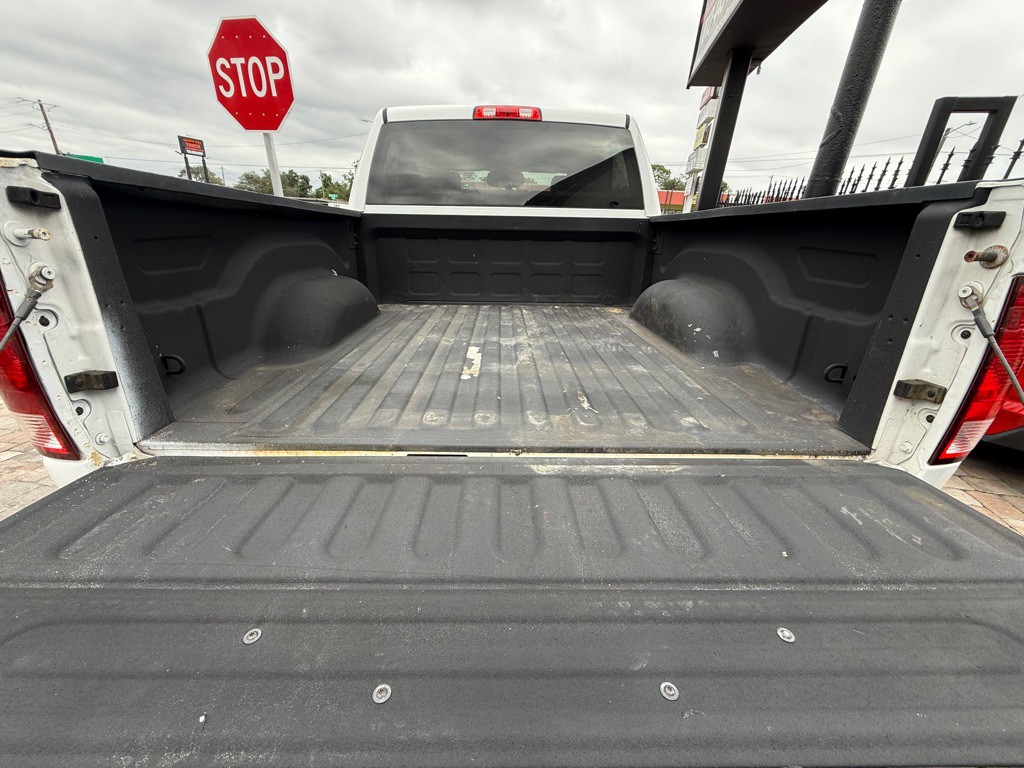 2016 RAM 1500 Image 17
