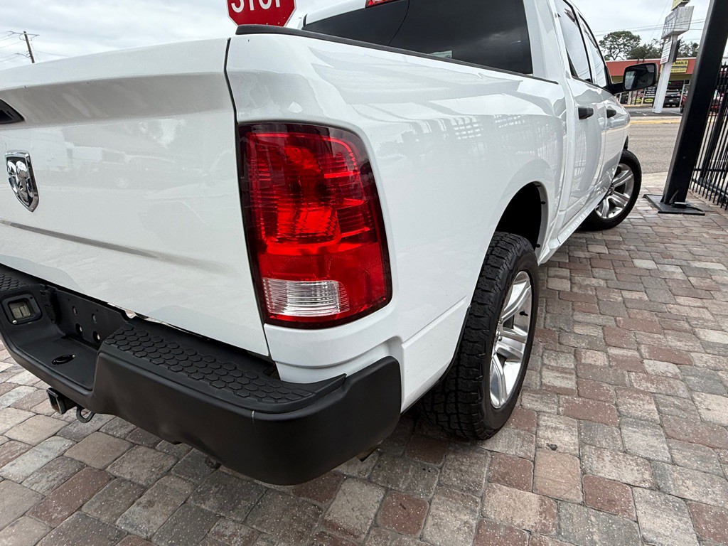 2016 RAM 1500 Image 24