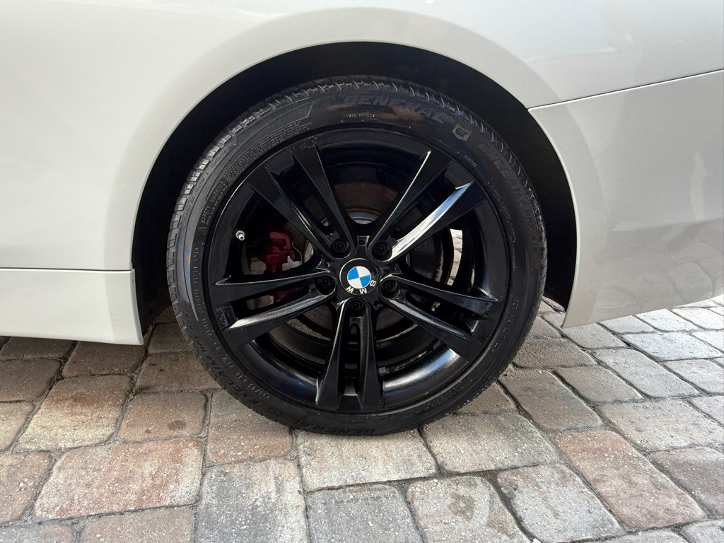 2016 BMW 4 Series Image 9