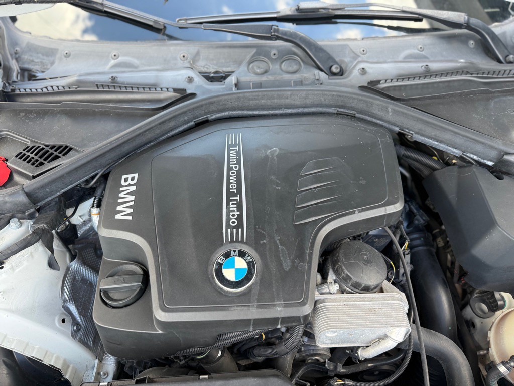 2016 BMW 4 Series Image 21