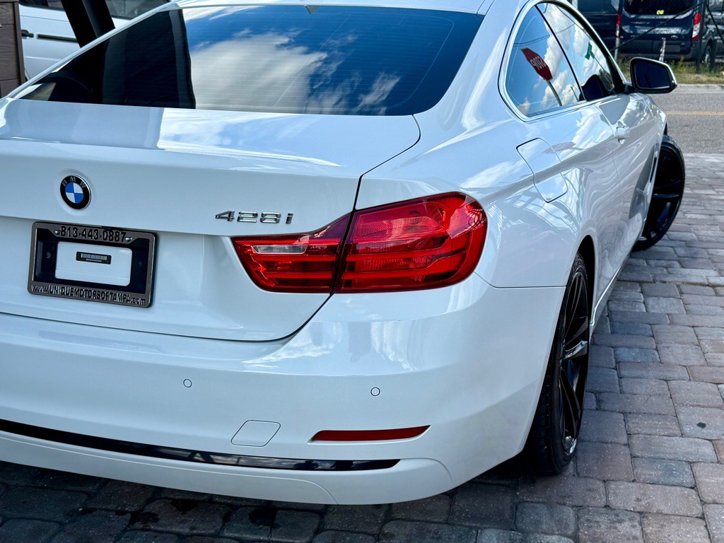 2016 BMW 4 Series Image 25