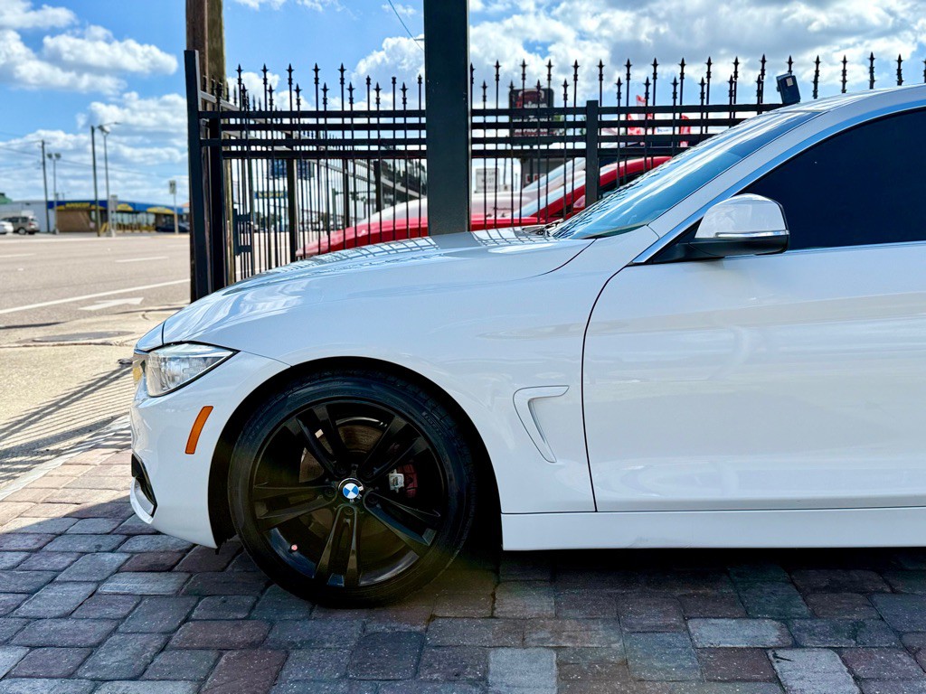 2016 BMW 4 Series Image 26
