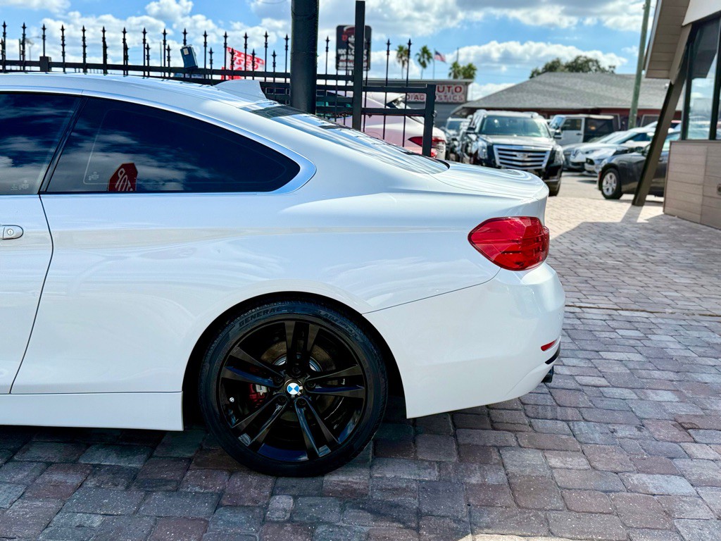 2016 BMW 4 Series Image 27