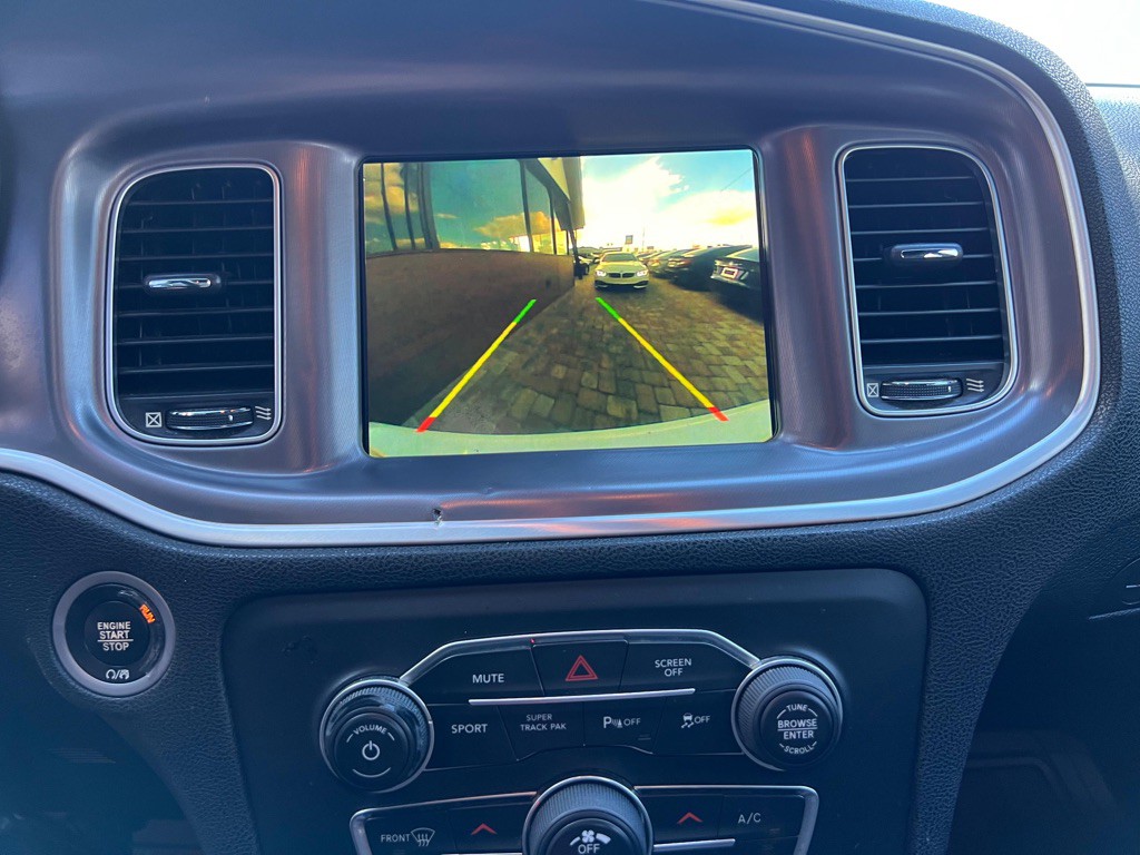 2019 Dodge Charger Image 16