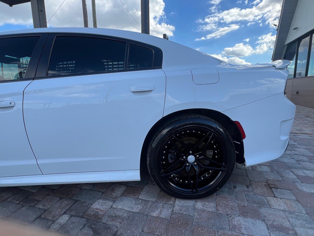 2019 Dodge Charger Image 30