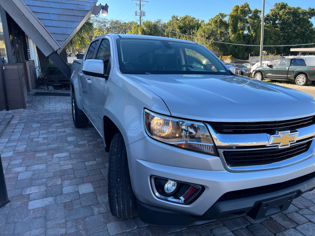 2015 Chevrolet Colorado Image 2