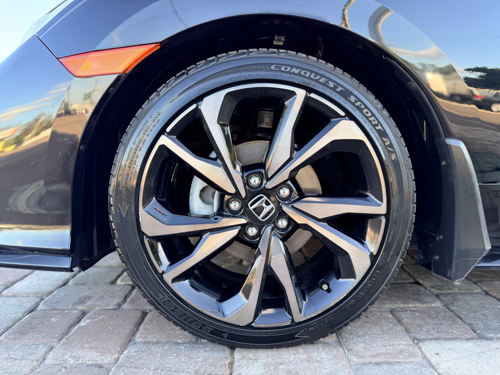 2019 Honda Civic Image 10