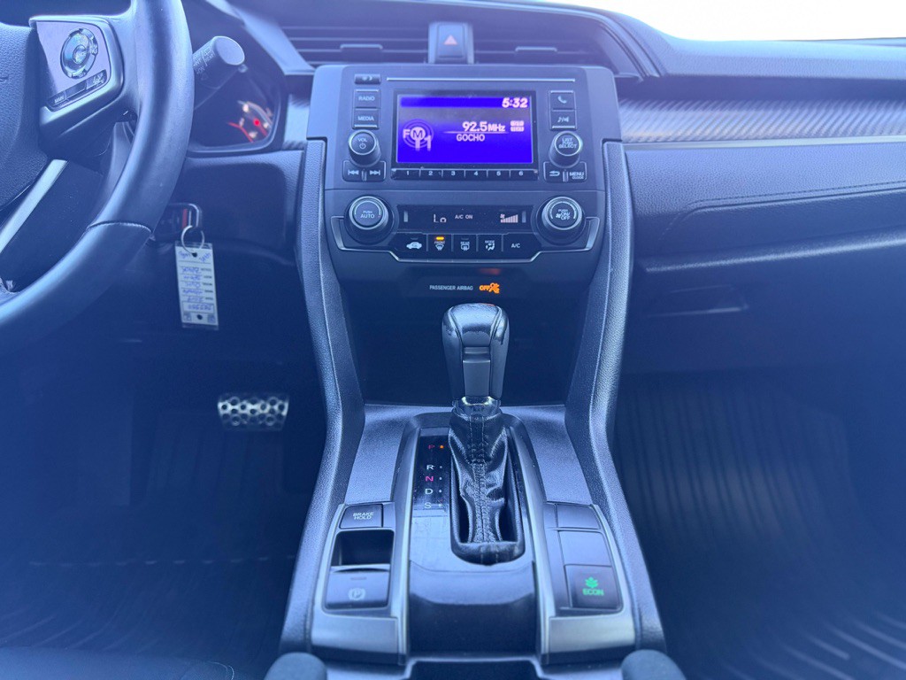 2019 Honda Civic Image 14