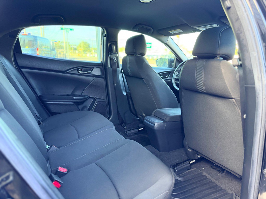 2019 Honda Civic Image 16