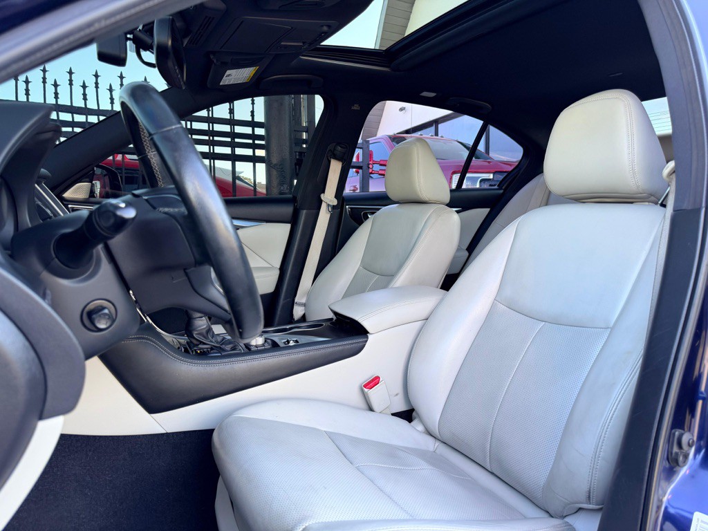 2021 INFINITI Q50 Image 10