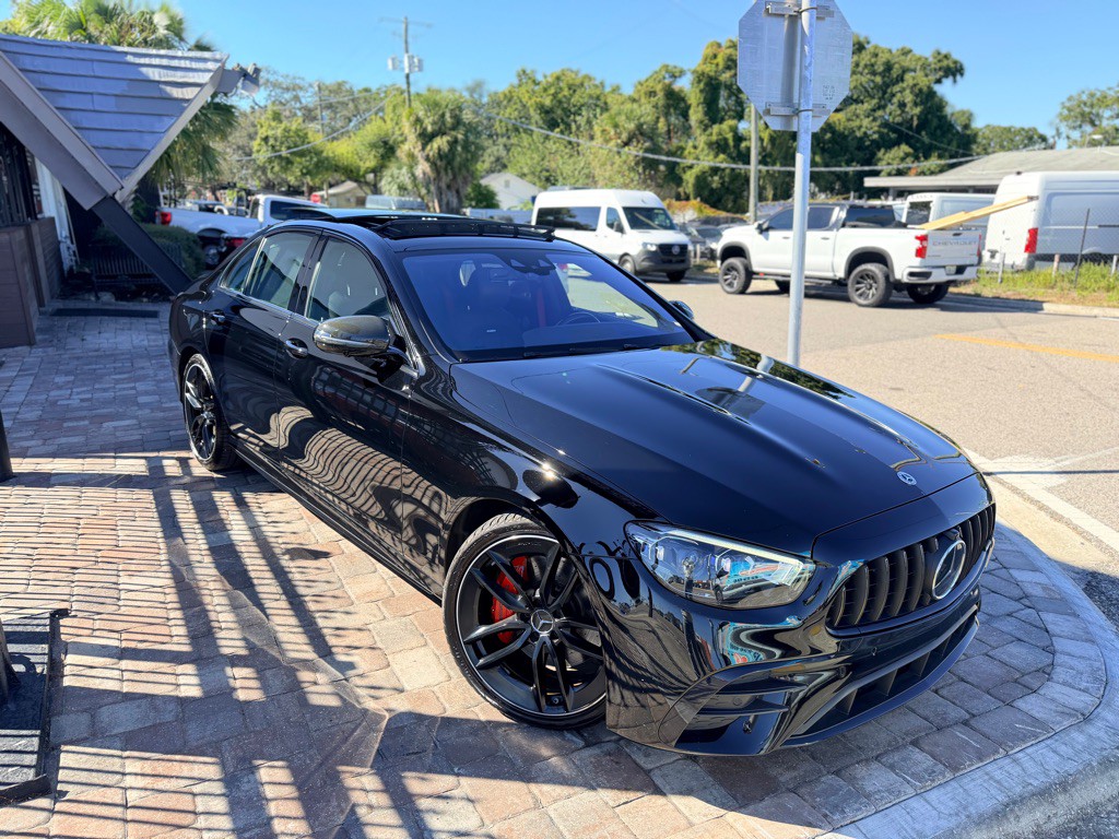 2022 Mercedes-Benz E-Class Image 2