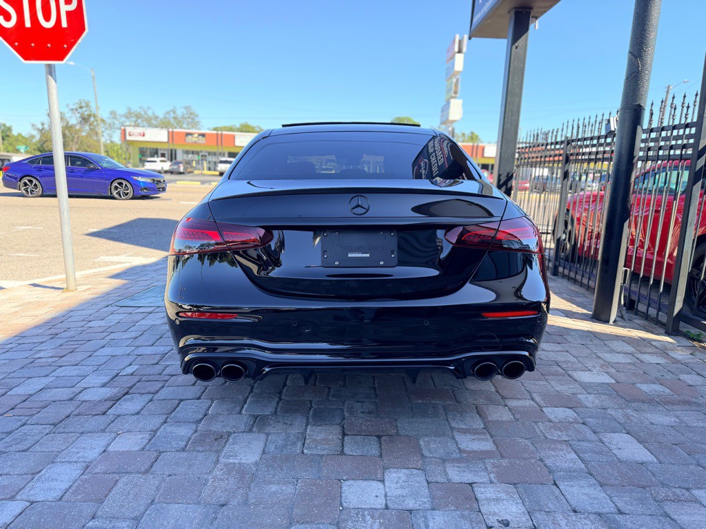 2022 Mercedes-Benz E-Class Image 4