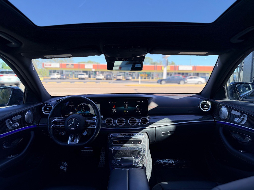 2022 Mercedes-Benz E-Class Image 22