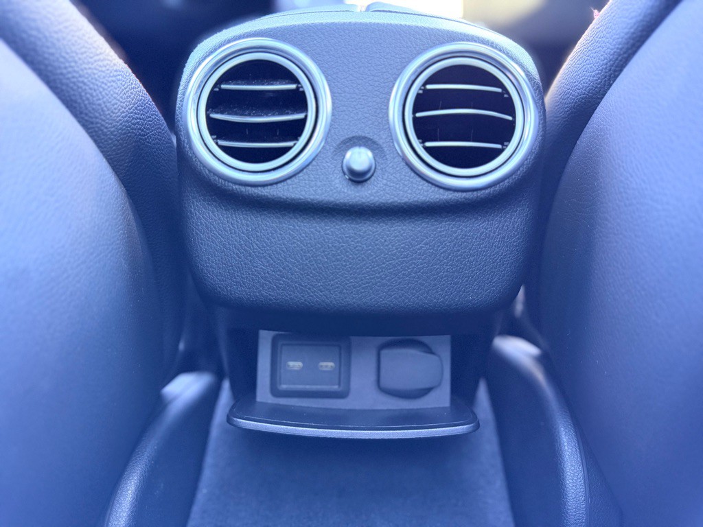 2022 Mercedes-Benz E-Class Image 23