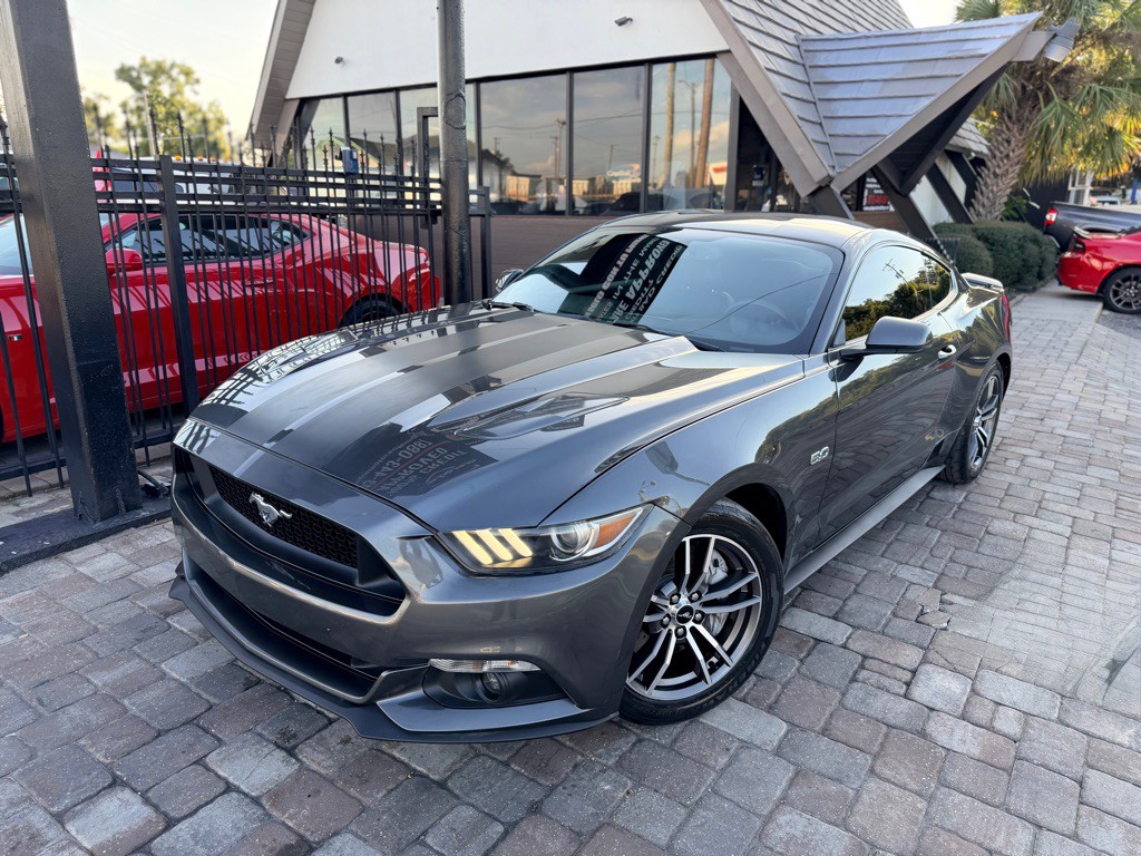 2017 Ford Mustang Image 4