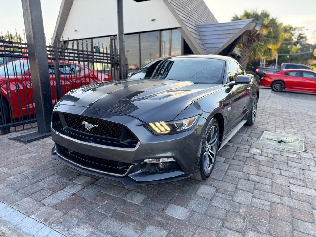 2017 Ford Mustang Image 6