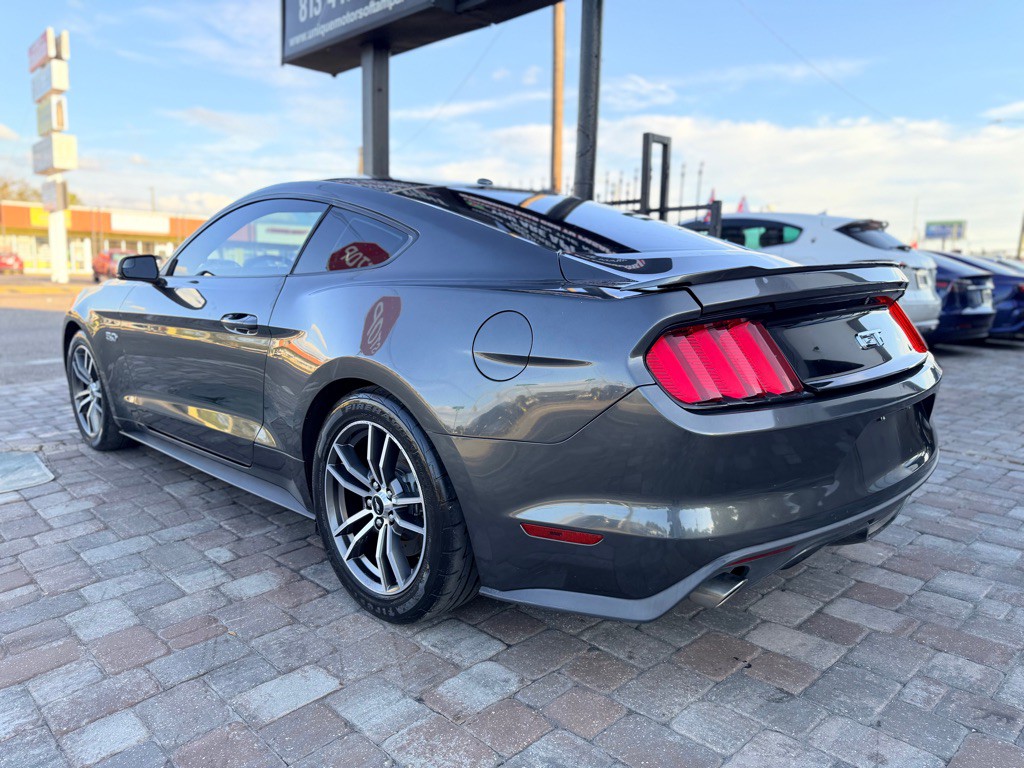 2017 Ford Mustang Image 7