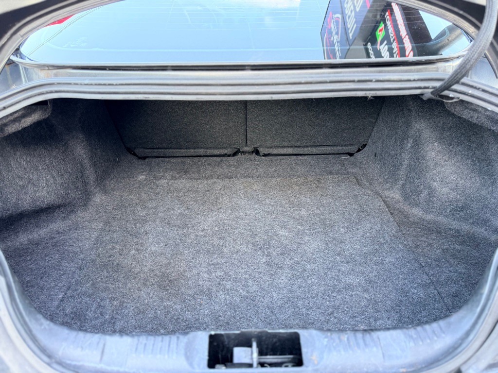 2017 Ford Mustang Image 19