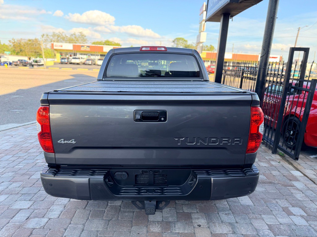 2014 Toyota Tundra Image 8