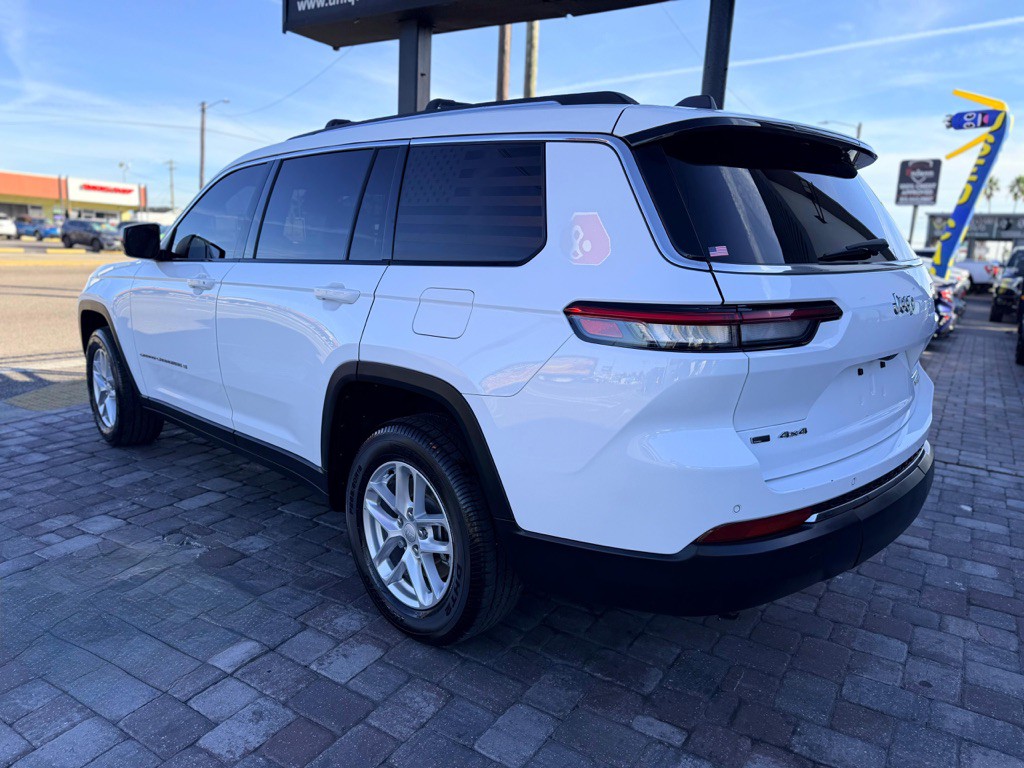 2022 Jeep Grand Cherokee Image 6