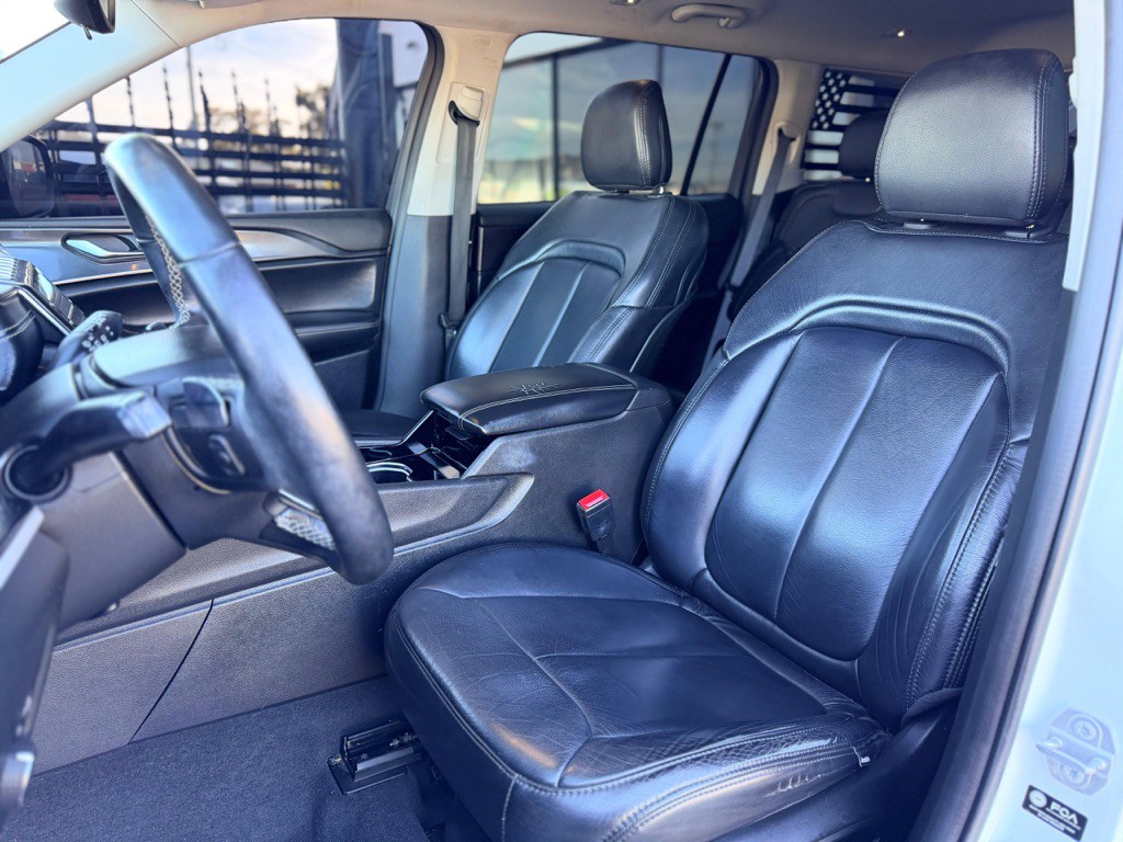 2022 Jeep Grand Cherokee Image 11