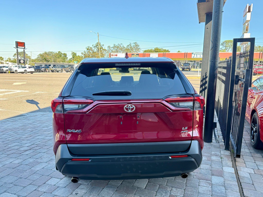 2022 Toyota Rav4 Image 8