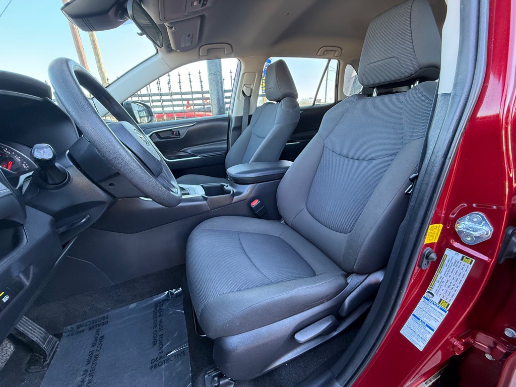 2022 Toyota Rav4 Image 13