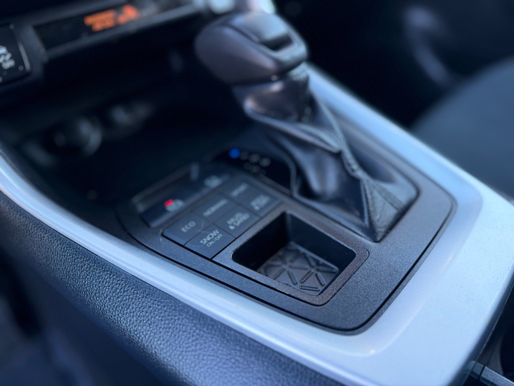 2022 Toyota Rav4 Image 17