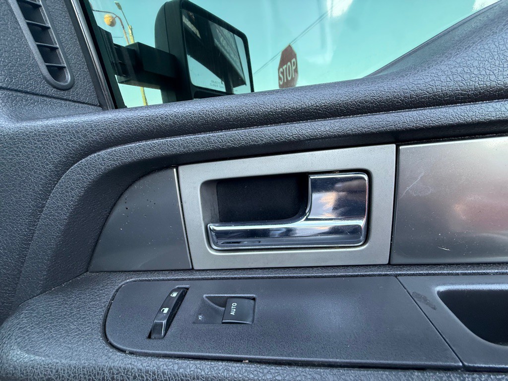 2013 Ford F-150 Image 27