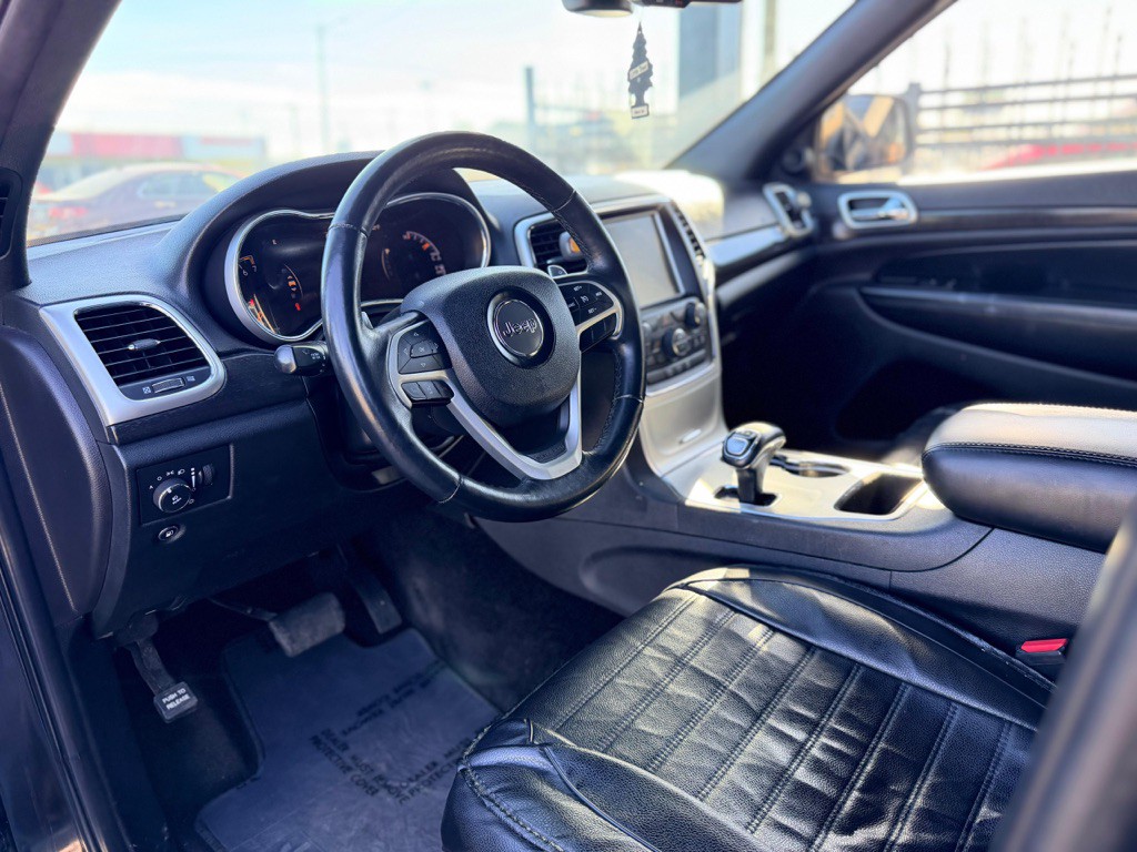 2015 Jeep Grand Cherokee Image 23