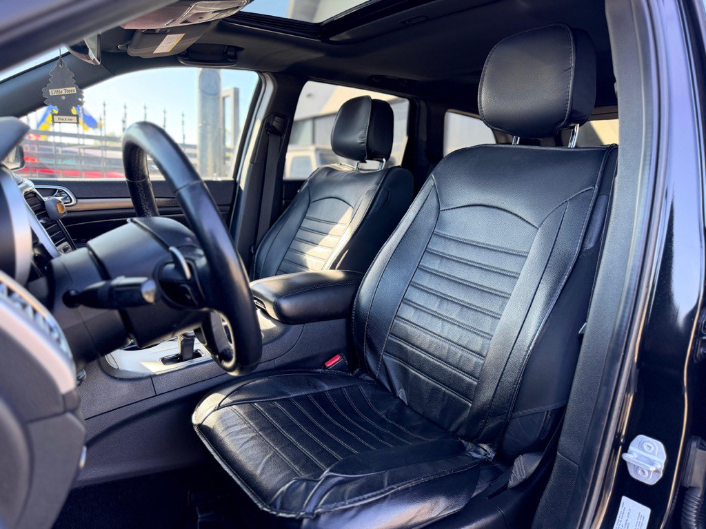 2015 Jeep Grand Cherokee Image 11