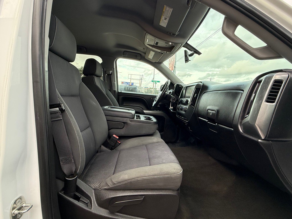 2017 Chevrolet Silverado 1500 Image 17