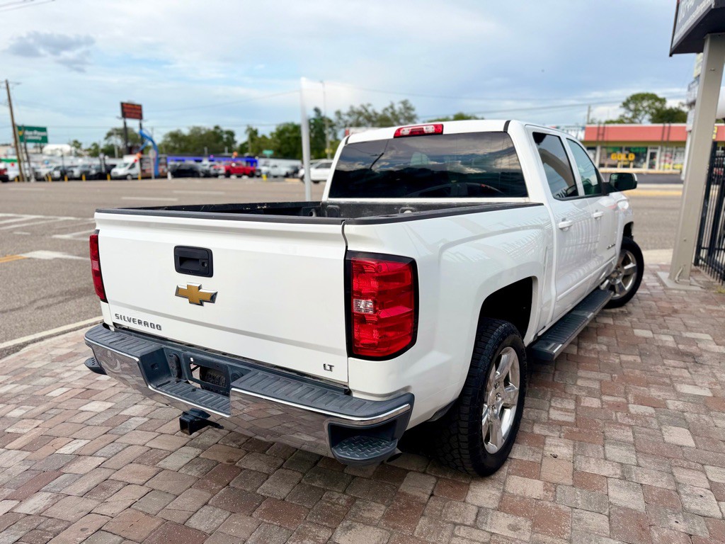 2017 Chevrolet Silverado 1500 Image 3
