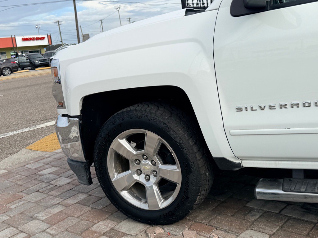 2017 Chevrolet Silverado 1500 Image 12