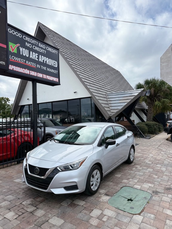 2021 Nissan Versa Image 20