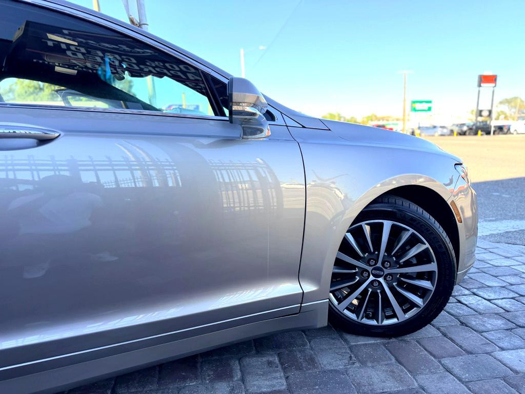 2019 Lincoln MKZ Image 9