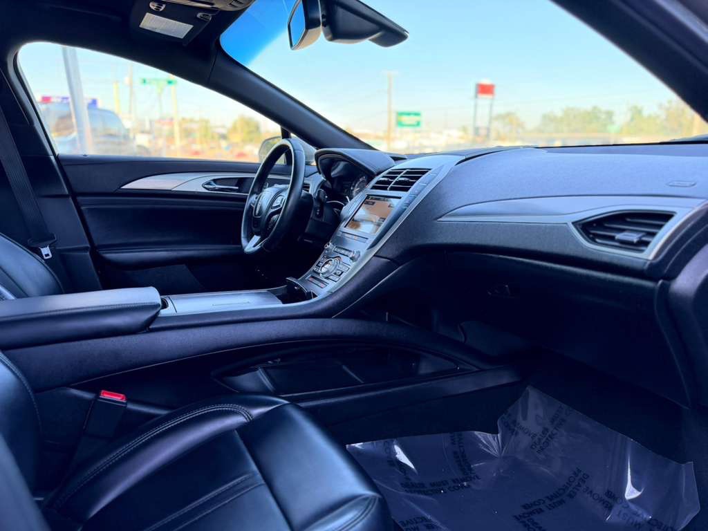 2019 Lincoln MKZ Image 17