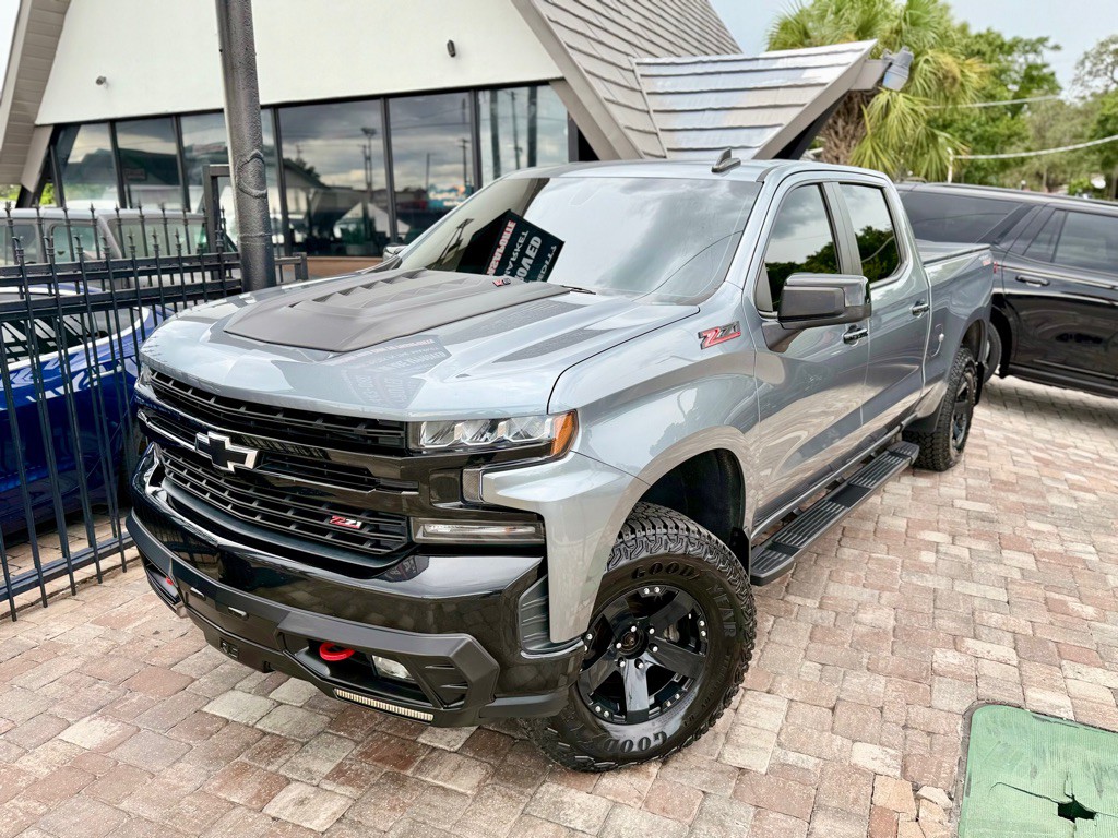 2019 Chevrolet Silverado 1500 Image 2