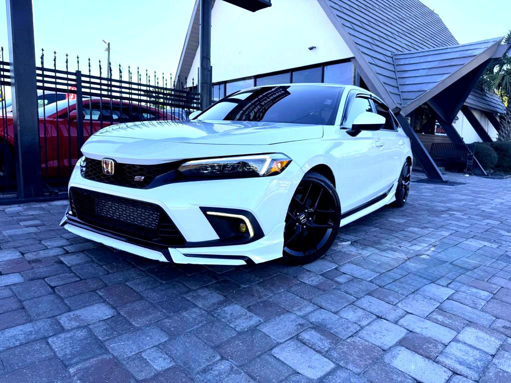 2024 Honda Civic Image 1