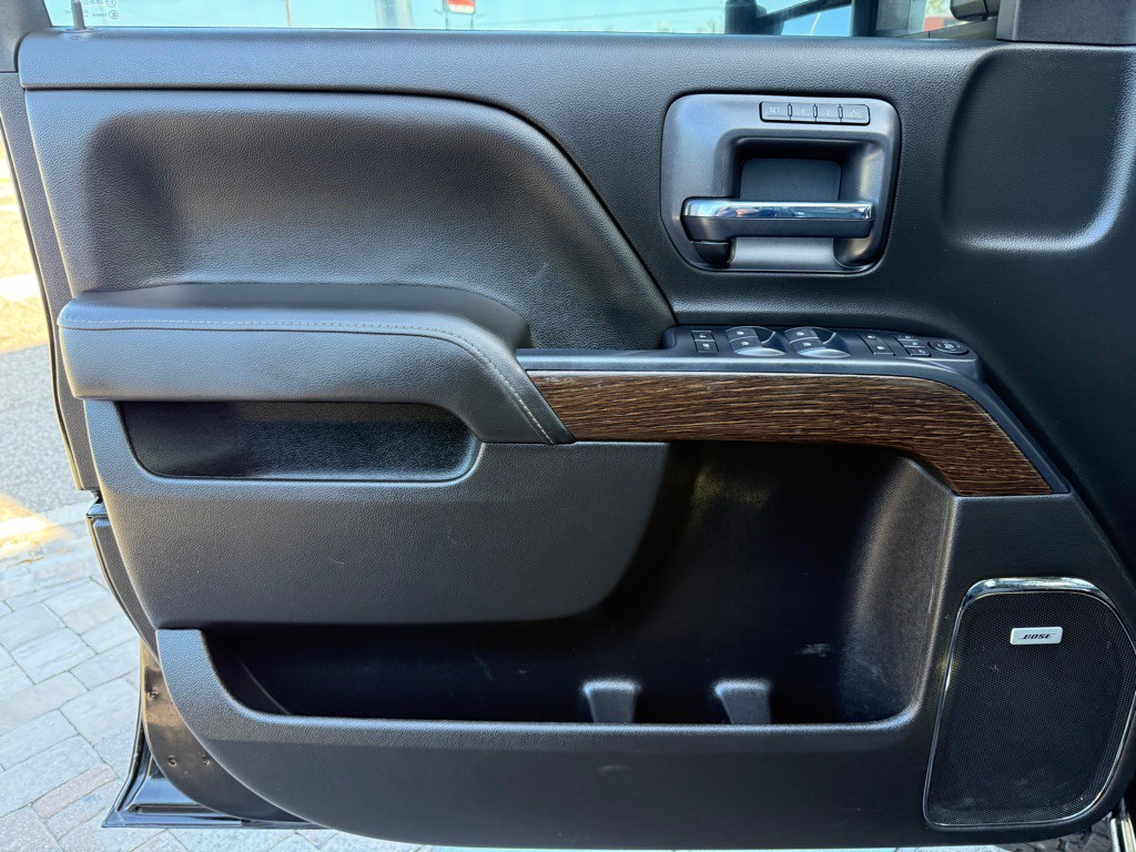 2019 GMC Sierra Image 30