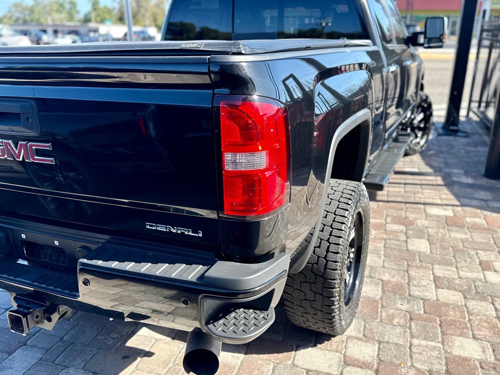 2019 GMC Sierra Image 44