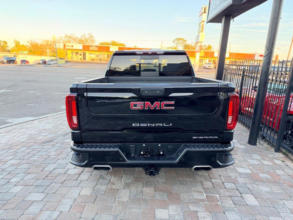 2022 GMC Sierra Image 7