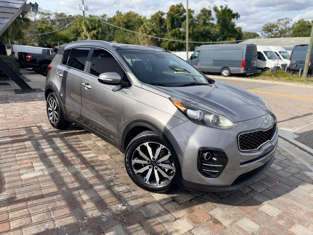 2017 Kia Sportage Image 2