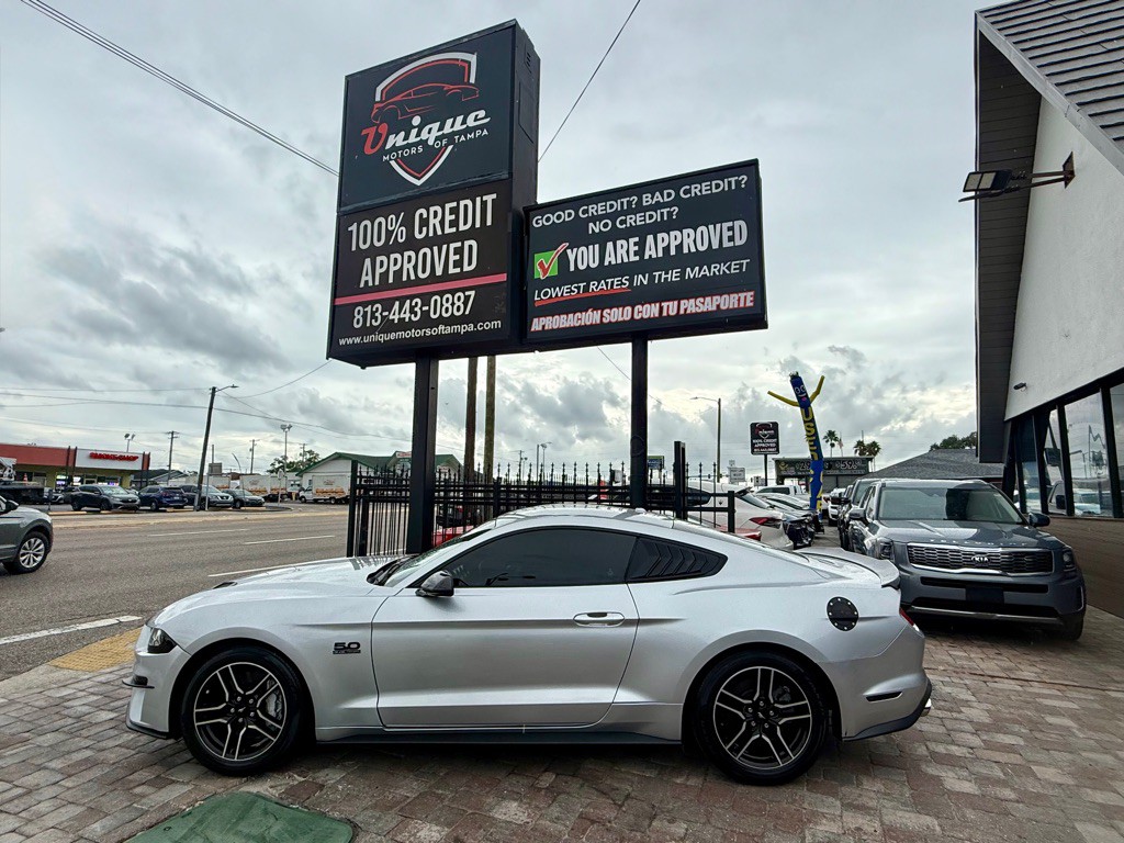 2019 Ford Mustang Image 6