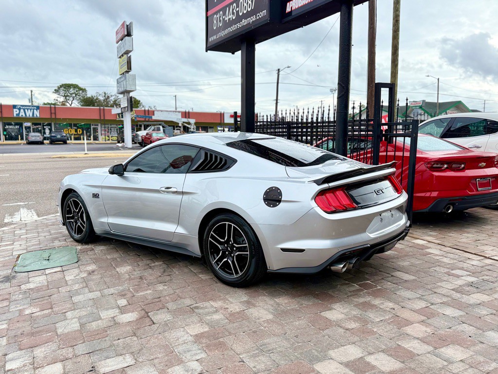 2019 Ford Mustang Image 7