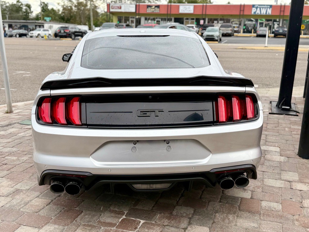 2019 Ford Mustang Image 8