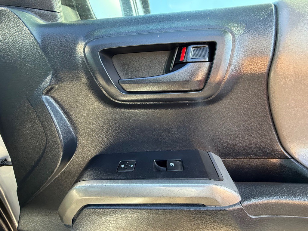 2019 Toyota Tacoma Image 29