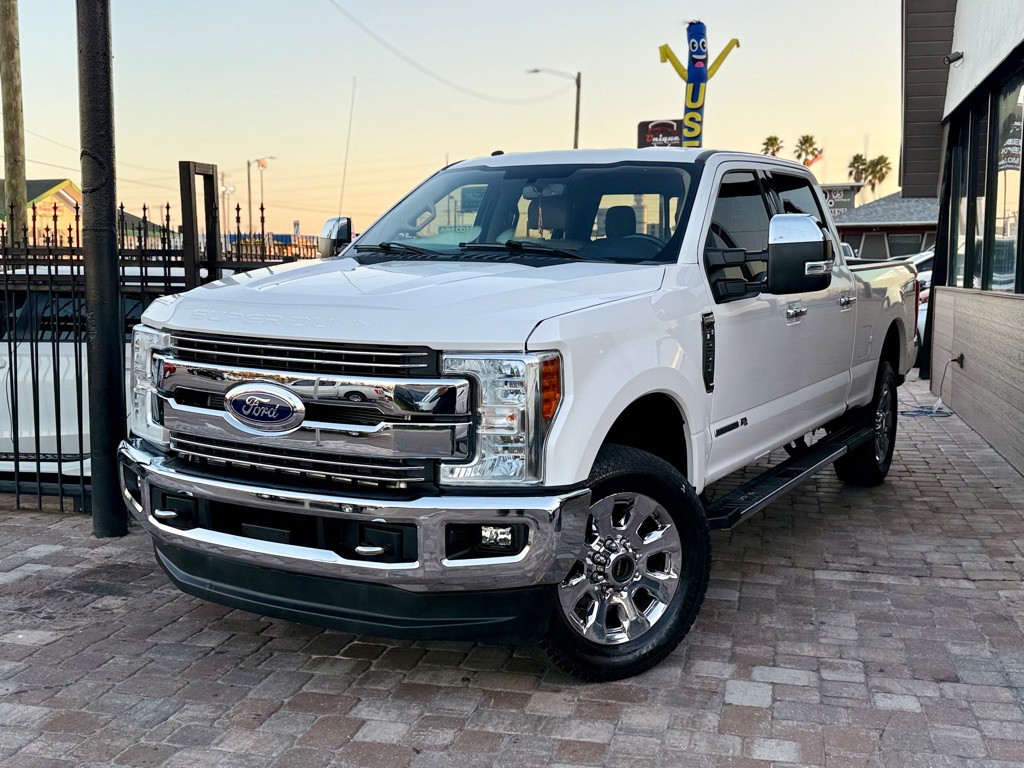 2018 Ford F-250 Image 2